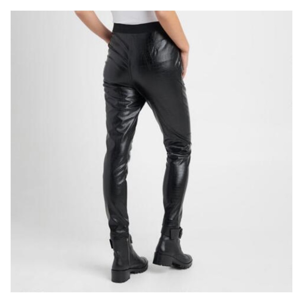 Karl Lagerfeld Paris Croc Vegan Leather Black Women’s Pants Size Large NWT - Picture 2 of 16
